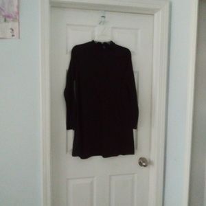 💜Tunic length shirt.